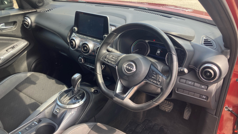 Nissan Juke 1.6 Hybrid N-Connecta 5dr Auto Hybrid Hatchback